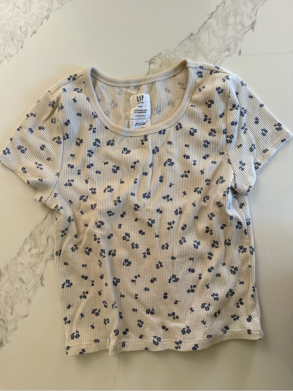 GAP Cream Ribbed Tee with Blue Floral Print